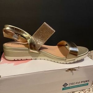 Comfortable Gold Sandals